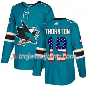 San Jose Sharks tröja Joe Thornton 19 Adidas 2017-2018 Teal USA Flag Fashion Authentic - NHL Tröjor Herr